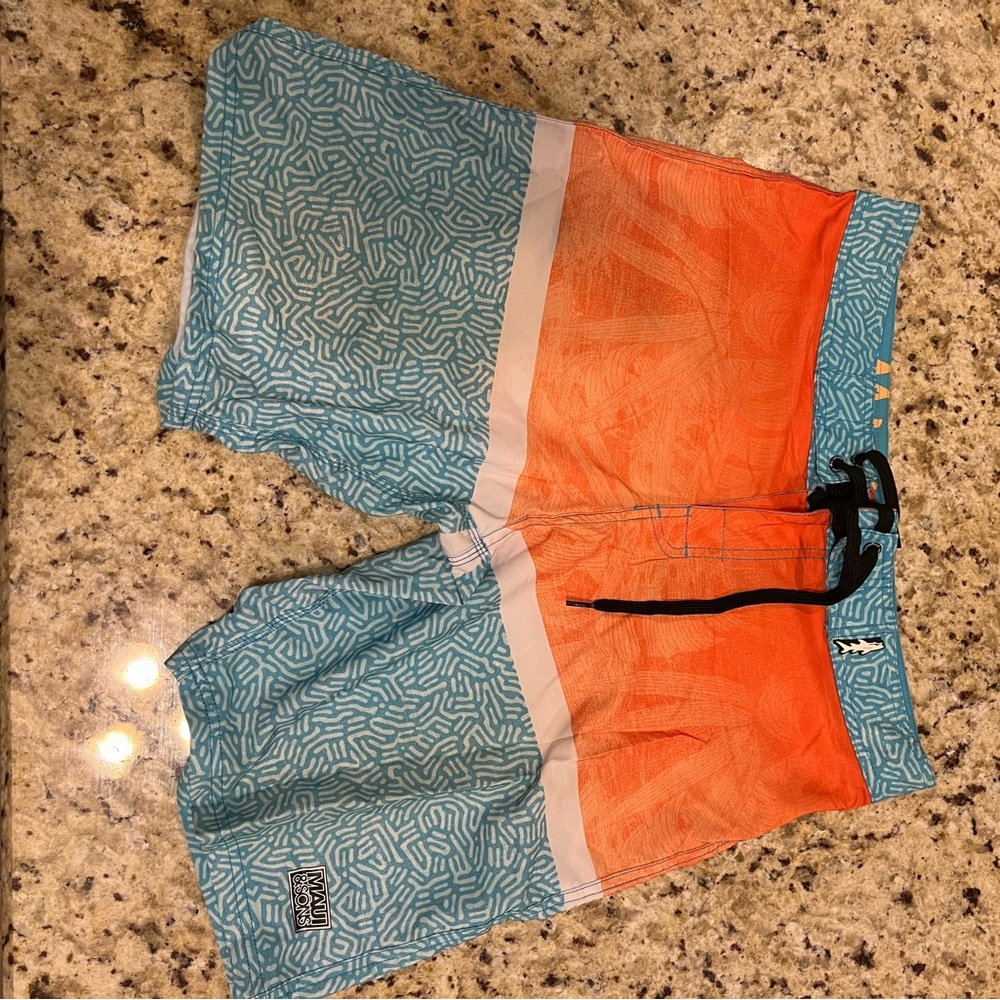 Maui and Sons Men's Saturday Pool Short